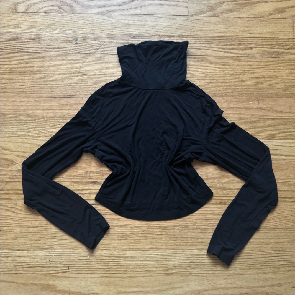 Elegant Black Turtleneck Top